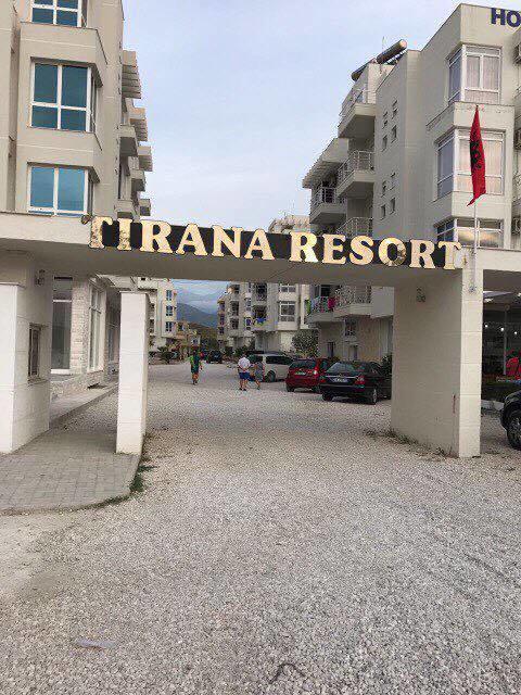 Radhima Beach Apartment Orikum Exterior foto